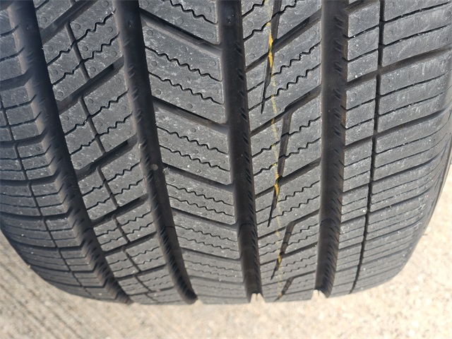 2023 Toyota Camry SE - 10