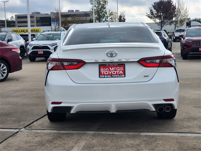 2023 Toyota Camry SE - 5