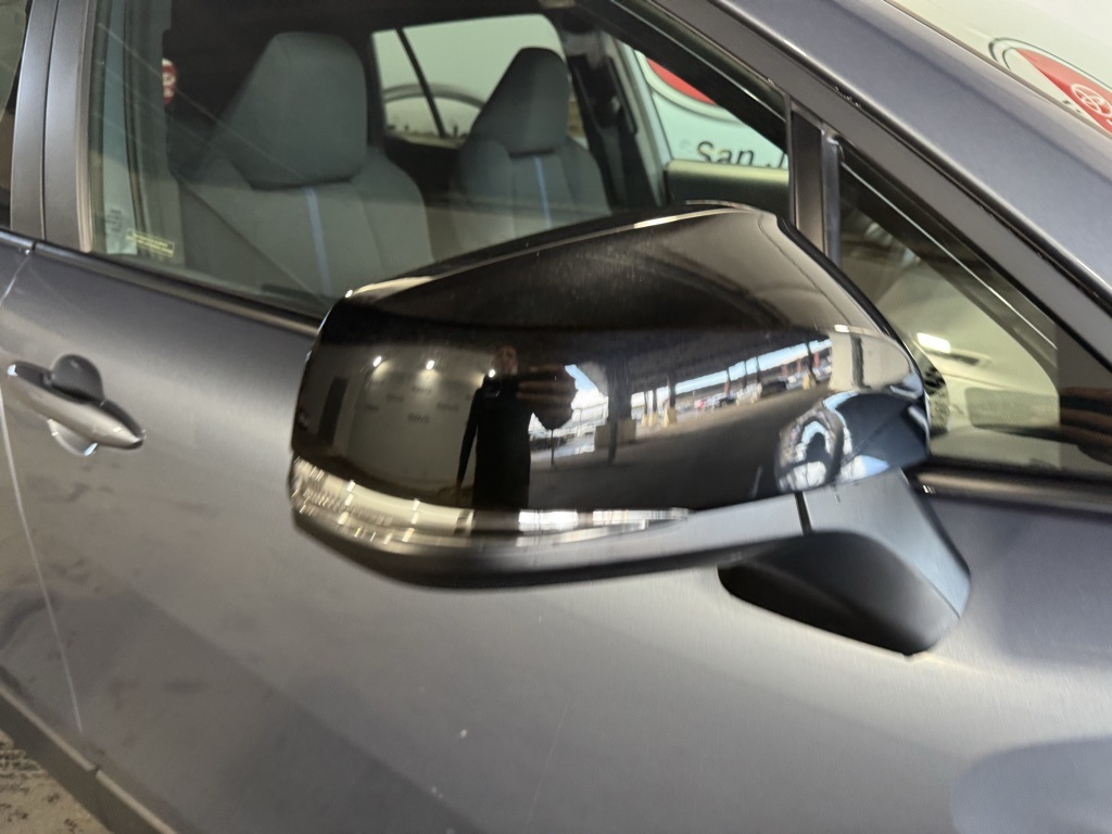 Thumbnail: 2026 Toyota Corolla Cross - 9