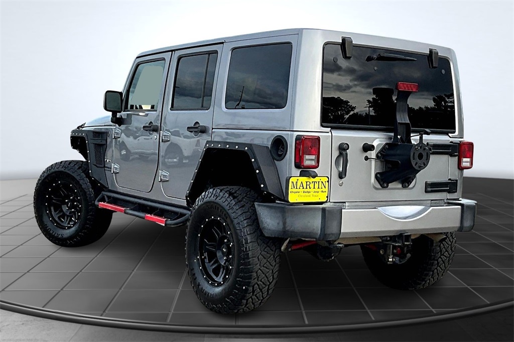 2016 Jeep Wrangler Unlimited Sahara - 1