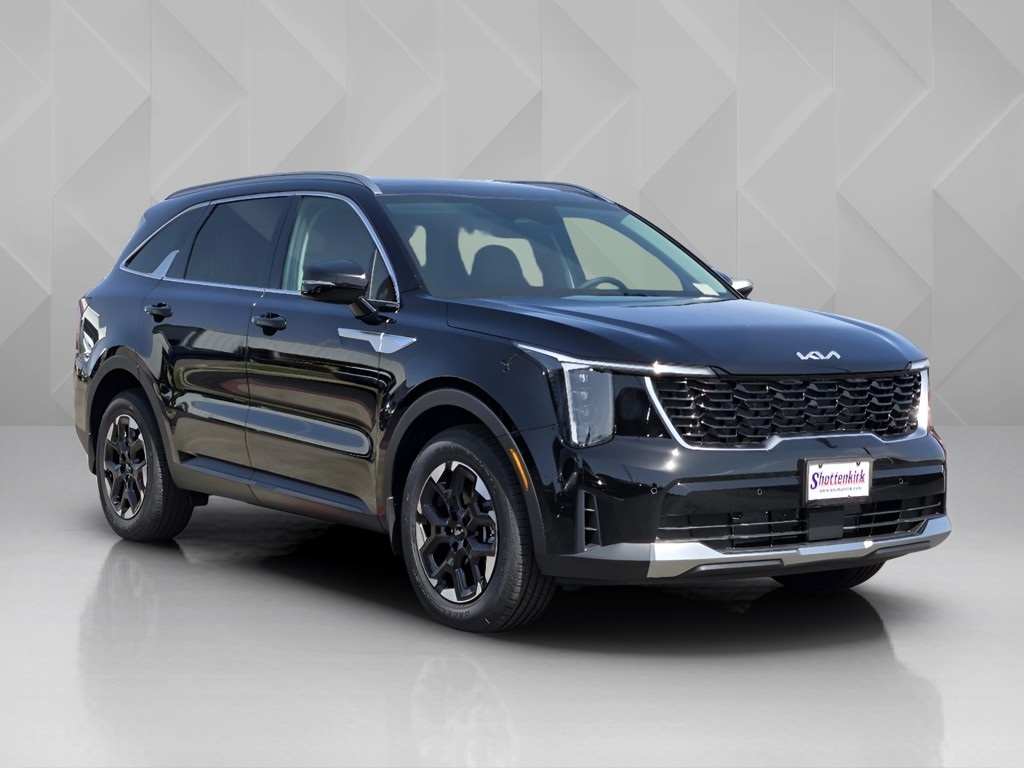 2025 Kia Sorento S - 1