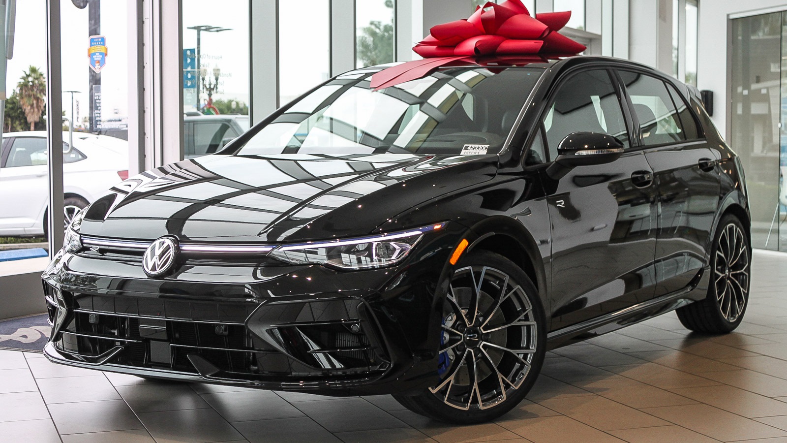 2026 Volkswagen Golf R 4Motion