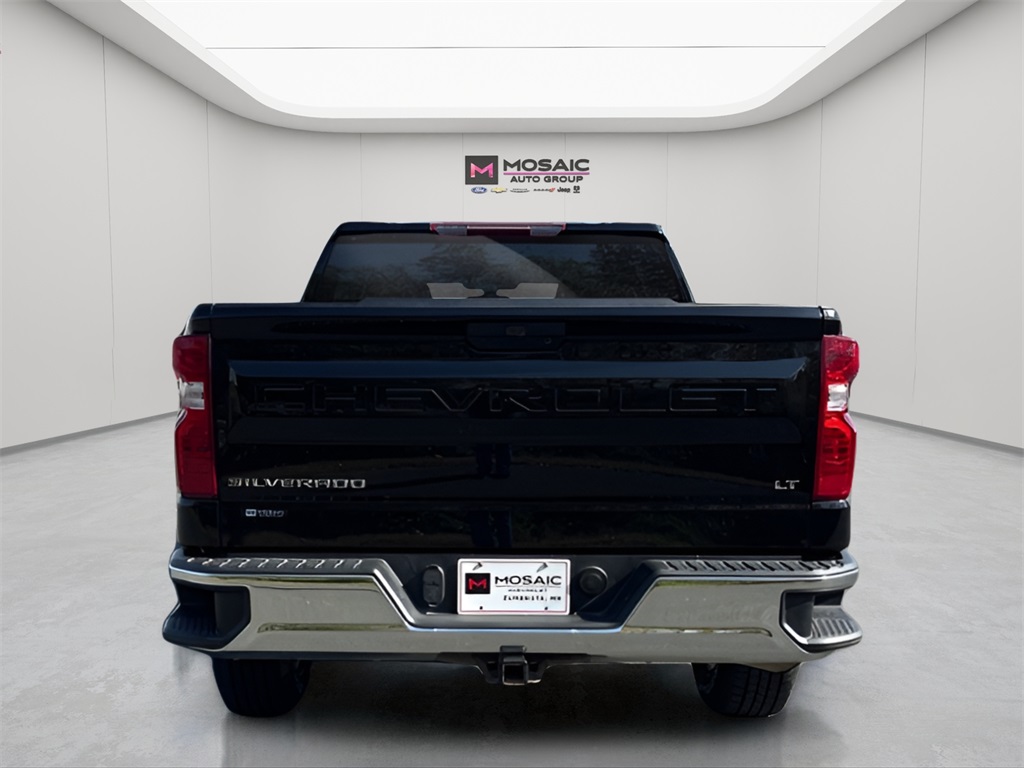 2020 Chevrolet Silverado 1500 LT photo 4