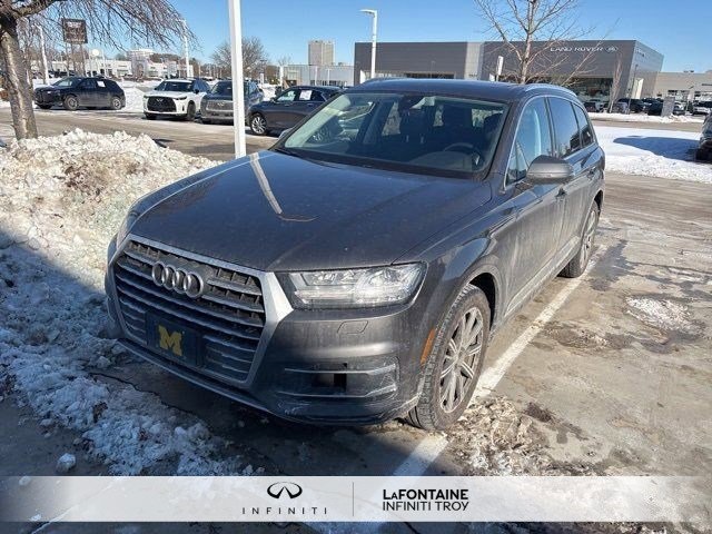 2019 Audi Q7 Premium Plus