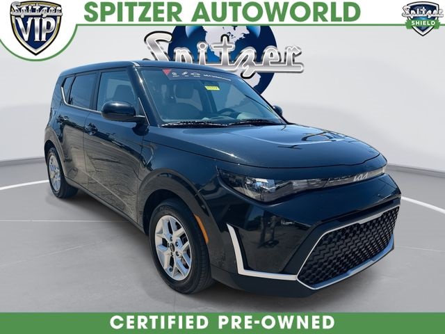 Fusion Black 2024 Kia Soul SUV / Crossover Front-Wheel Drive Continuously Variable Transmission