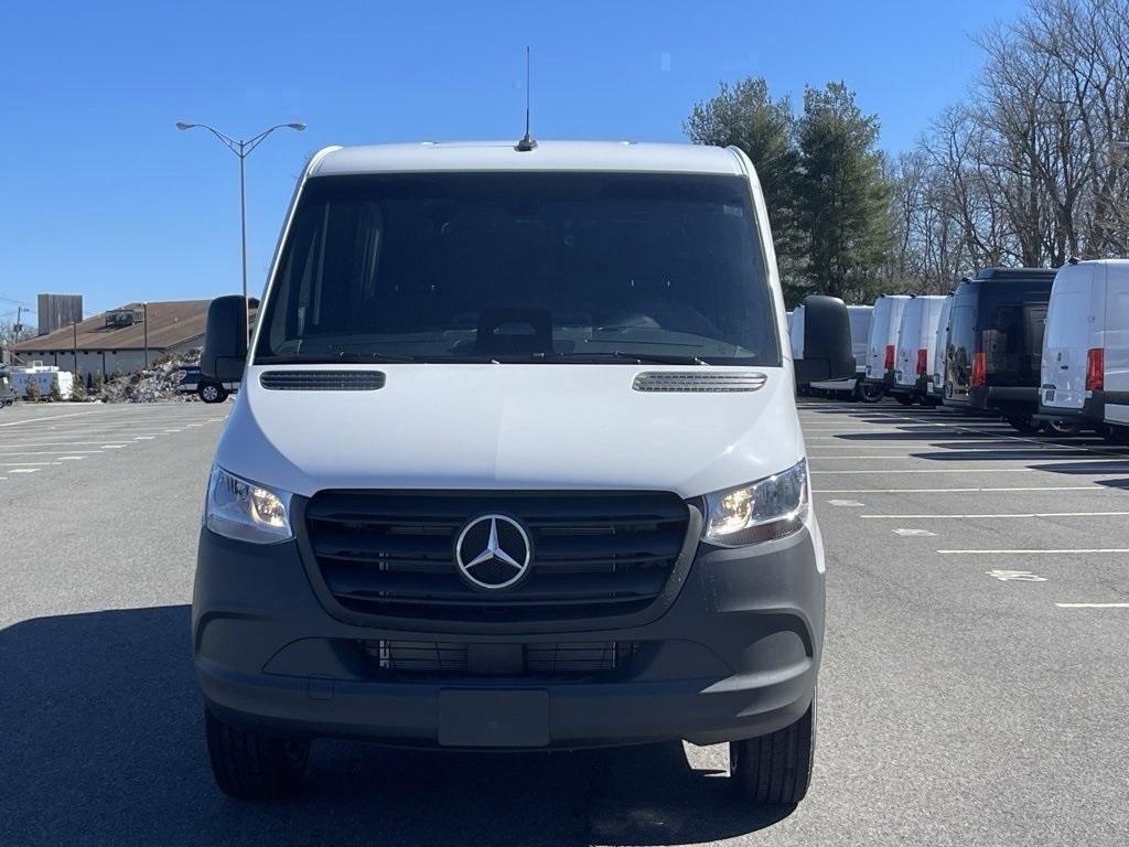 2026 Mercedes-Benz Sprinter Cargo 2500 144 RWD