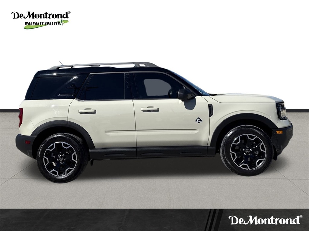 2025 Ford Bronco Sport Outer Banks - 3