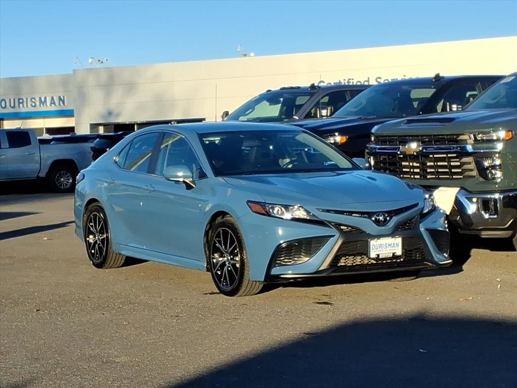 2023 Toyota Camry SE FWD