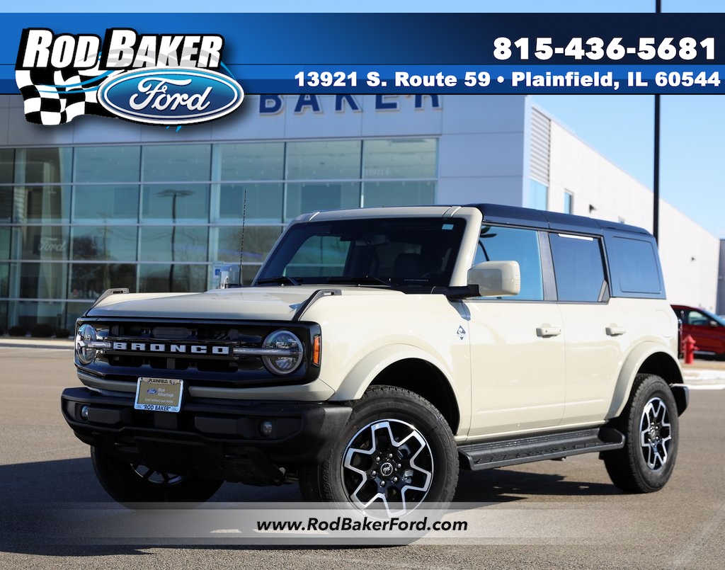 2025 Ford Bronco Outer Banks 4-Door 4WD