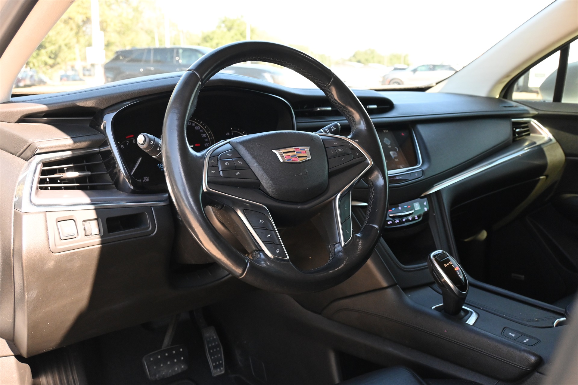 2019 Cadillac XT5 Premium Luxury Silver at Community Honda