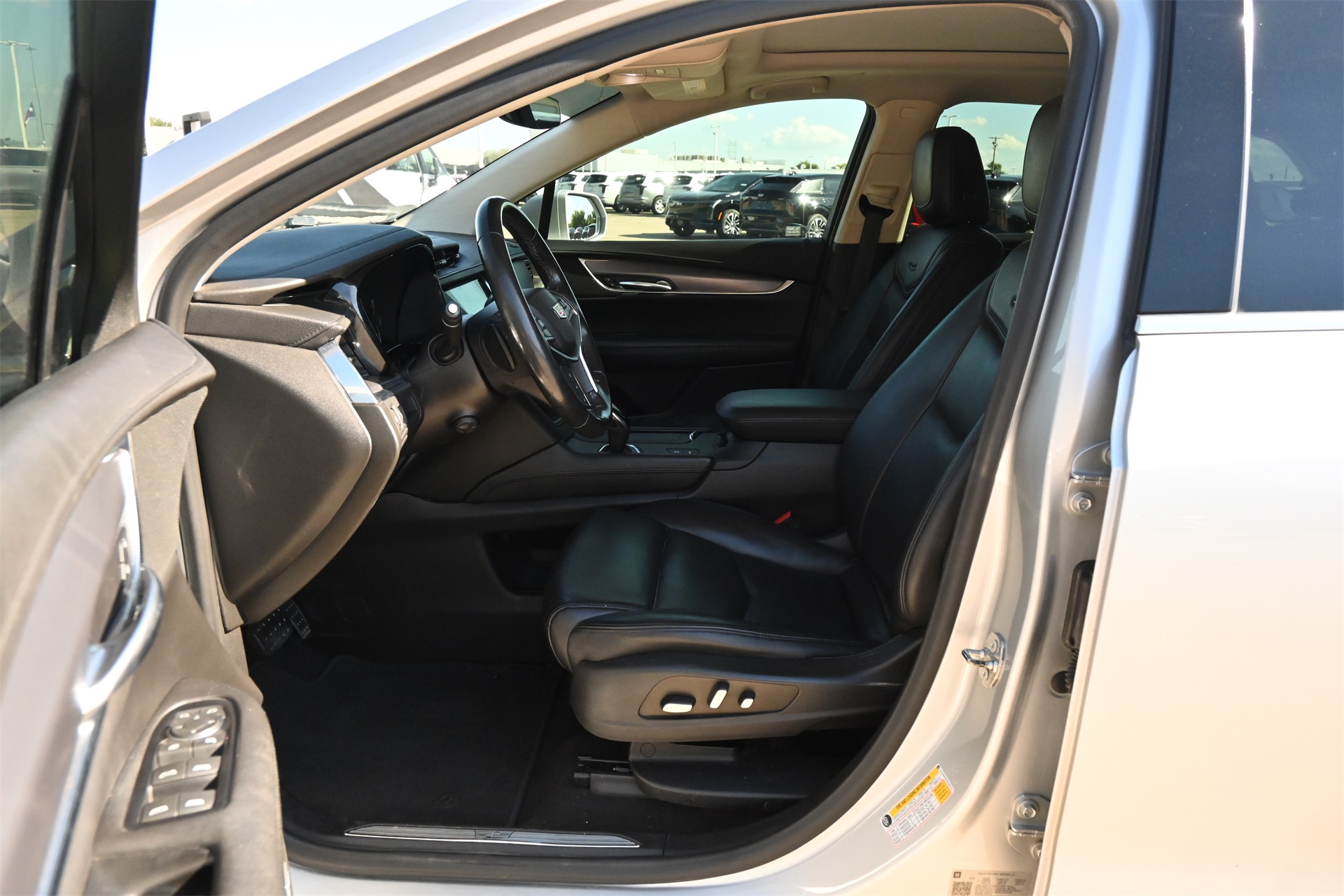 2019 Cadillac XT5 Premium Luxury Silver at Community Honda