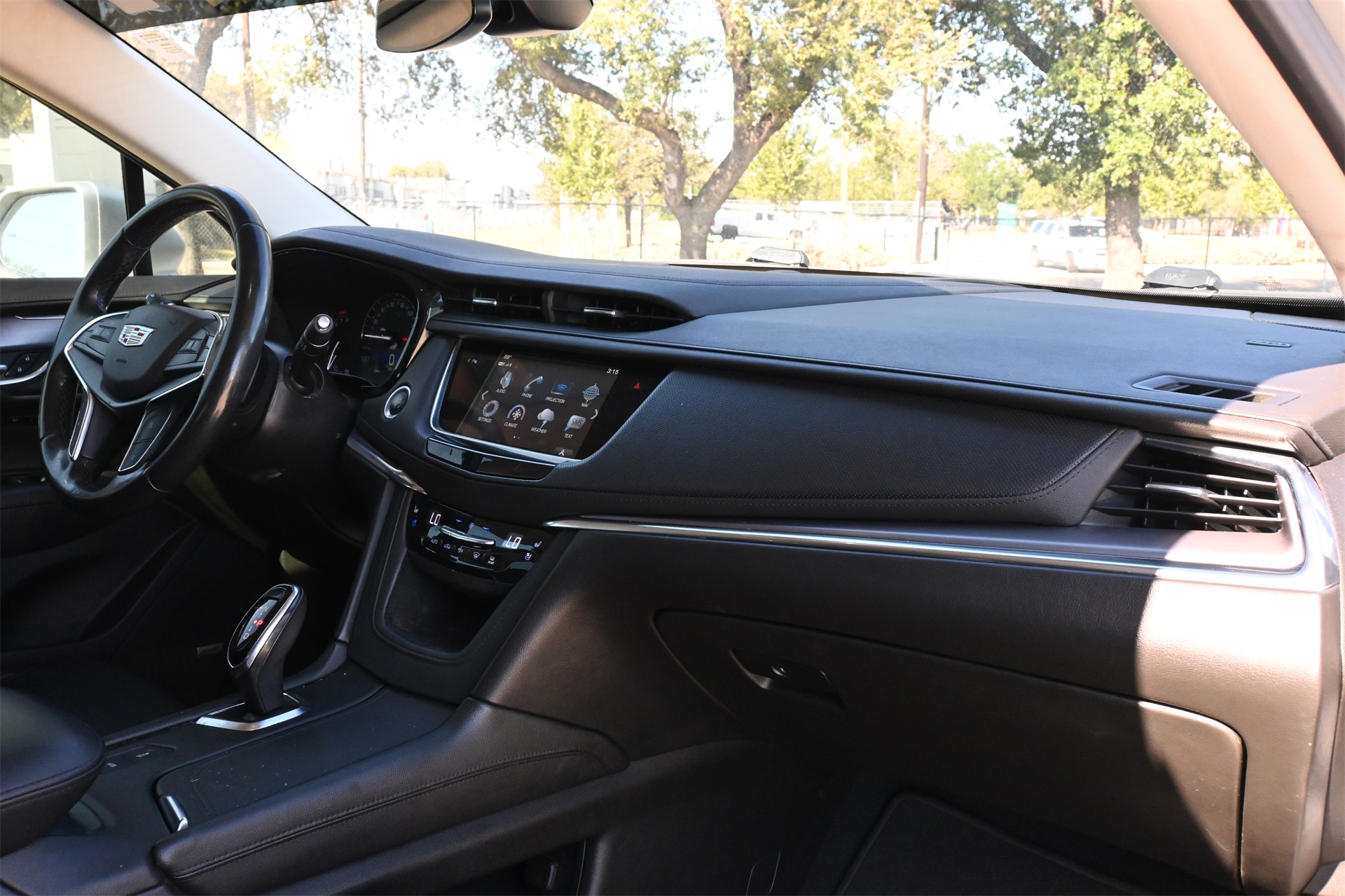 2019 Cadillac XT5 Premium Luxury Silver at Community Honda