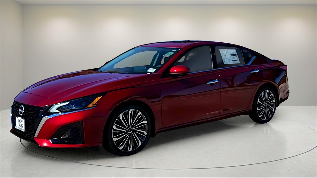 2025 Nissan Altima