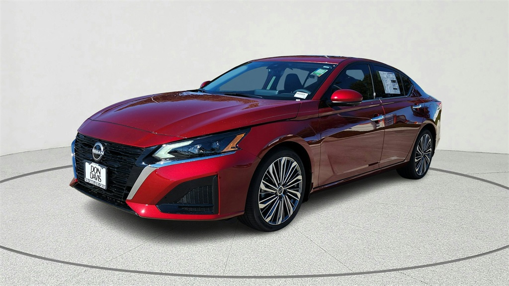 2025 Nissan Altima
