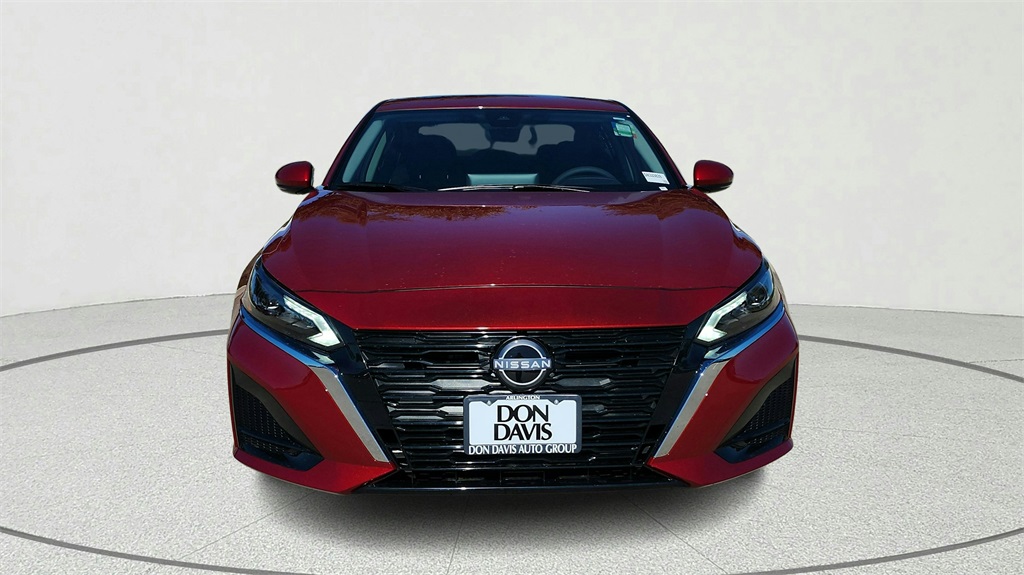 2025 Nissan Altima