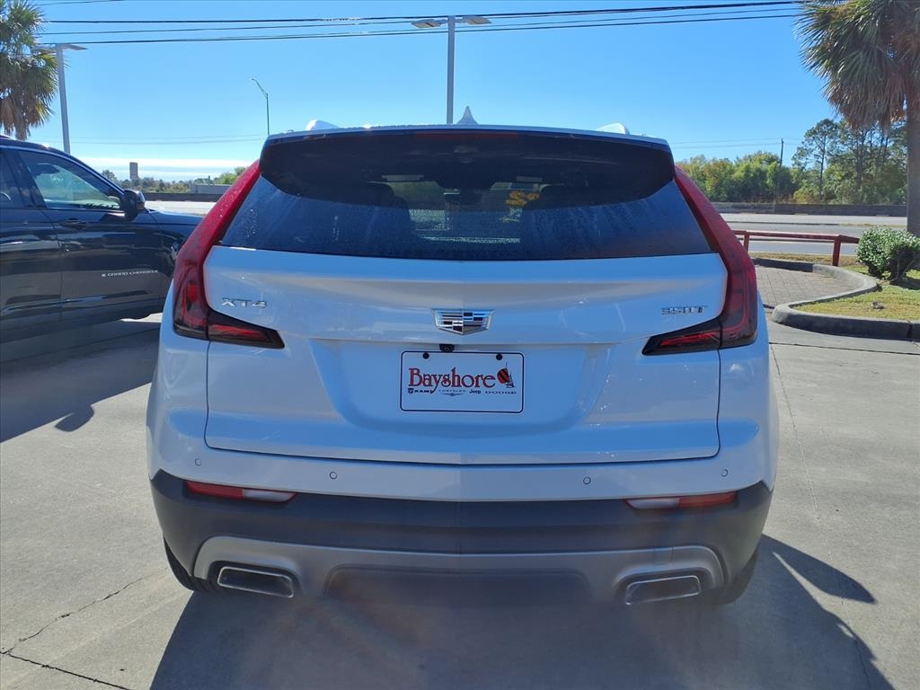 2022 Cadillac XT4 Premium Luxury White at Mac Haik CDJR North Houston