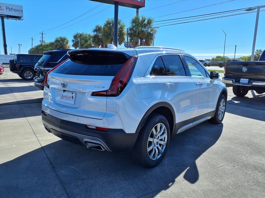 2022 Cadillac XT4 Premium Luxury White at Mac Haik CDJR North Houston