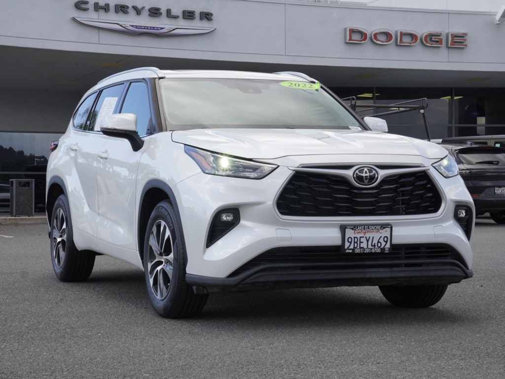2022 Toyota Highlander XLE