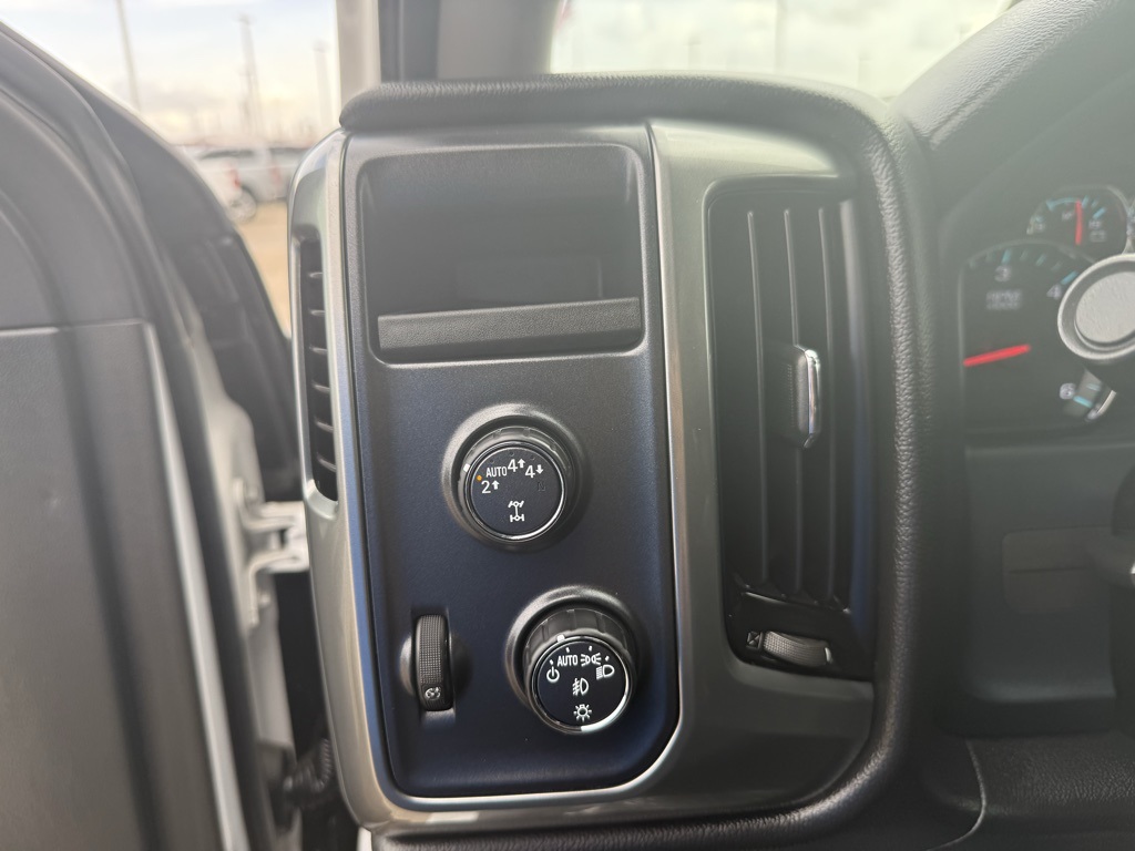 2018 Chevrolet Silverado 1500 LT White at Community Honda