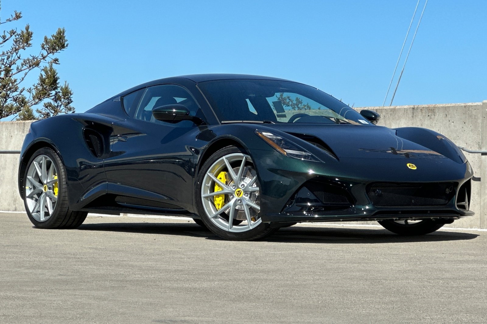 2024 Lotus Emira