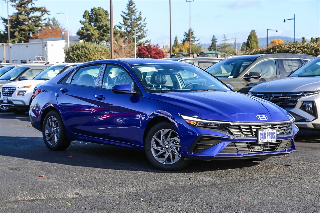 2026 Hyundai Elantra Hybrid Blue FWD