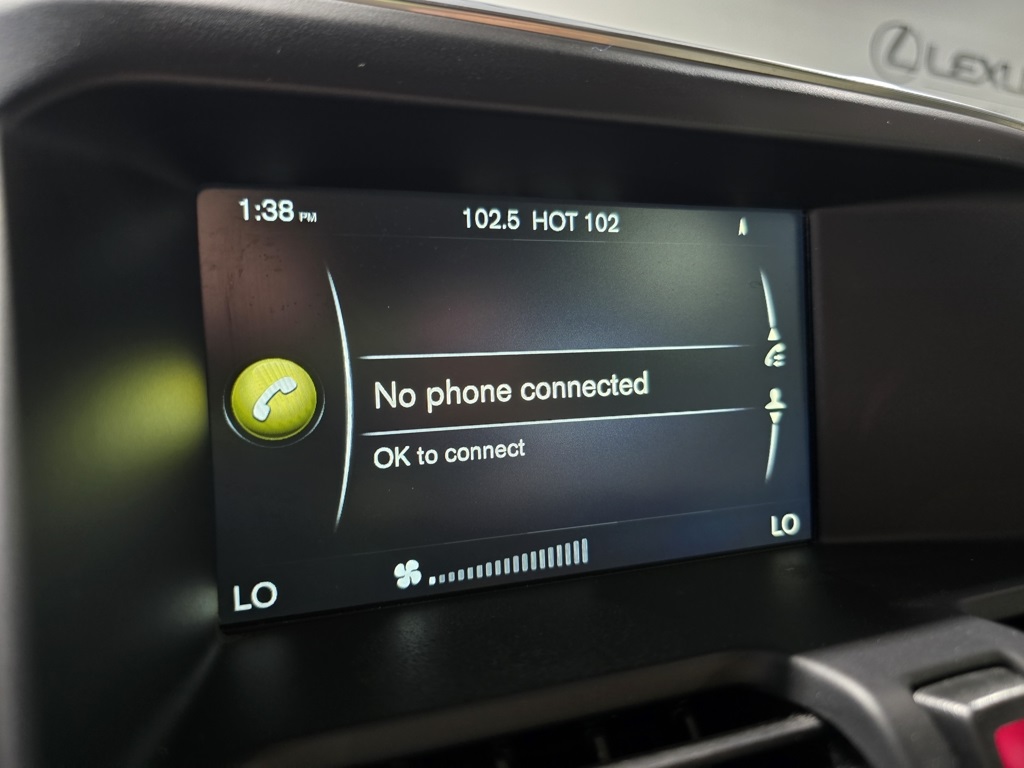 Thumbnail: 2017 Volvo XC60 - 21