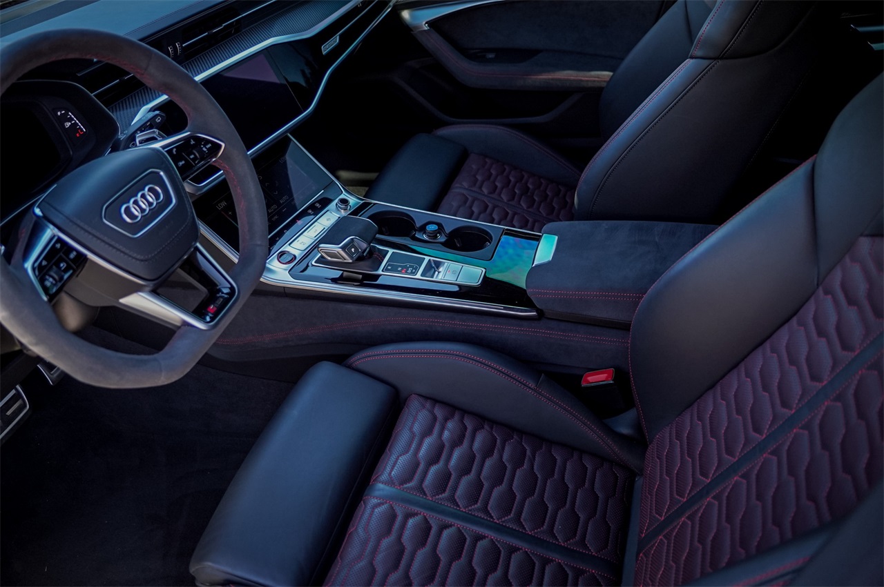 Used Car 2025 Audi Rs 6 Avant Performance  4.0t For Sale Under $140,000 In Austin, Texas