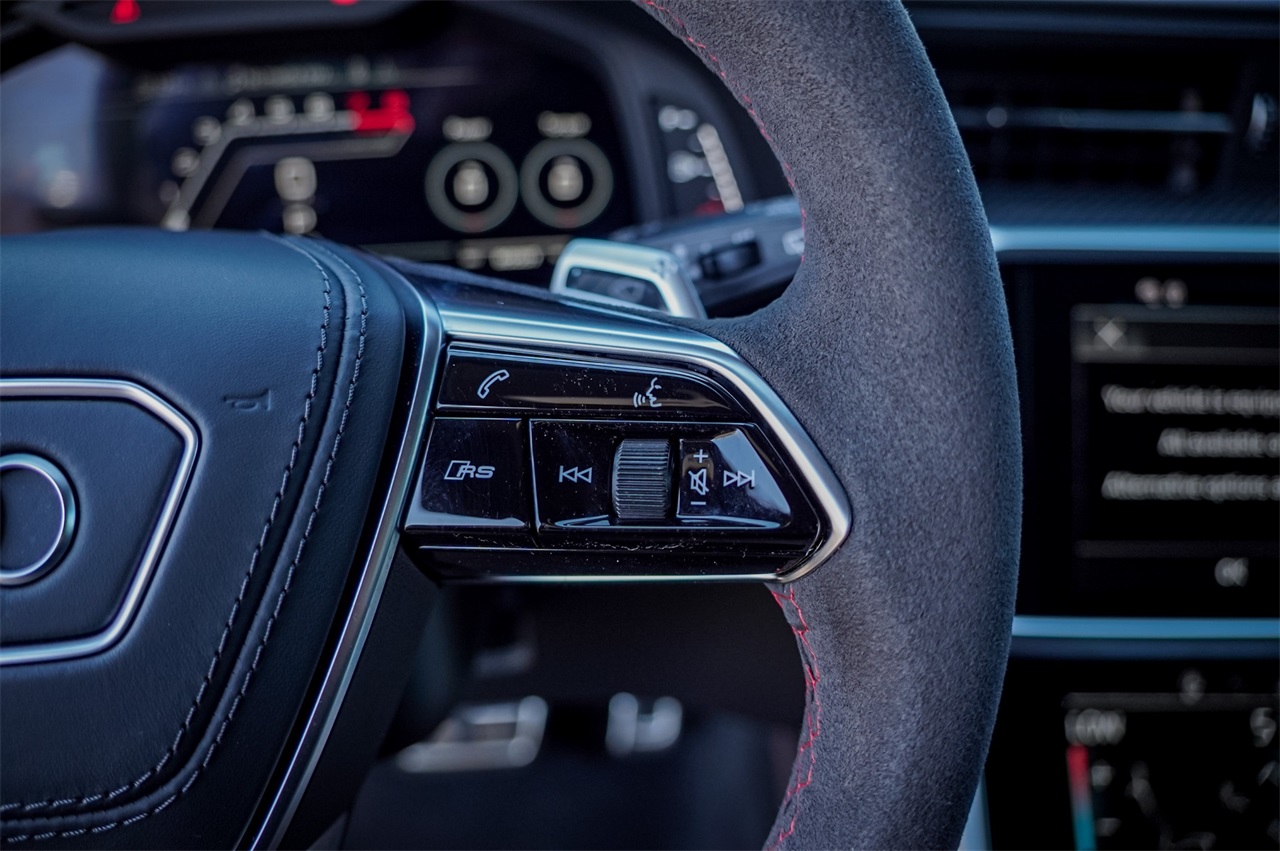 Used Car 2025 Audi Rs 6 Avant Performance  4.0t For Sale Under $140,000 In Austin, Texas