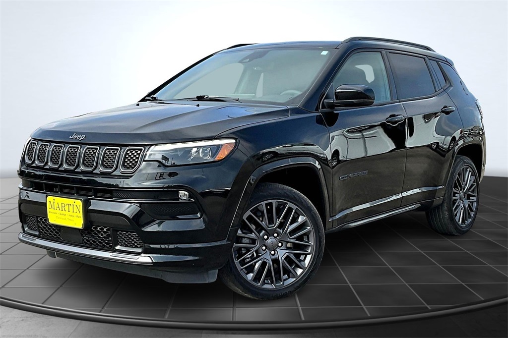 2023 Jeep Compass High Altitude Black at Community Honda
