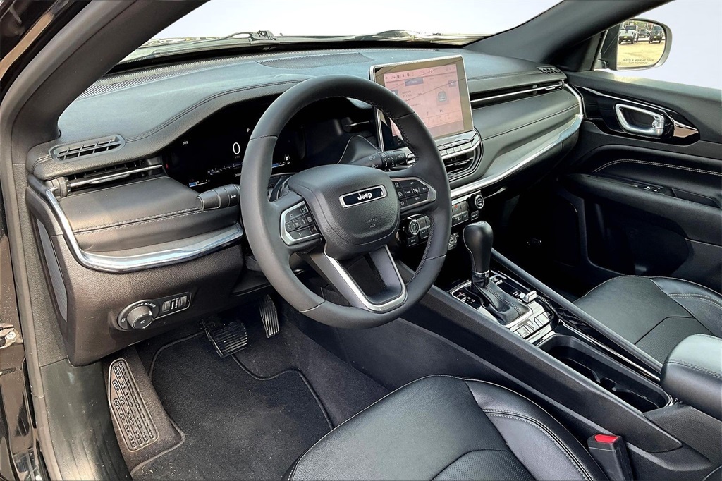 2023 Jeep Compass High Altitude Black at Community Honda