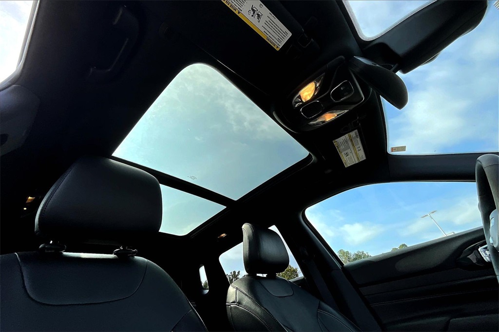 2023 Jeep Compass High Altitude Black at Community Honda