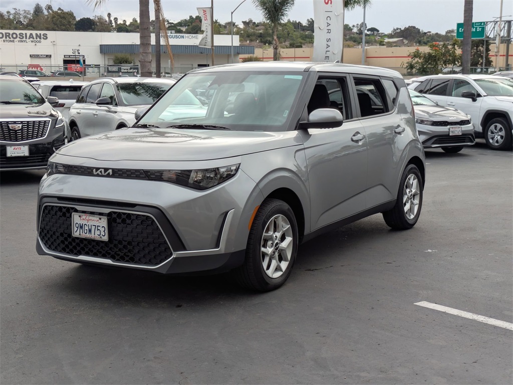 2024 Kia Soul LX FWD