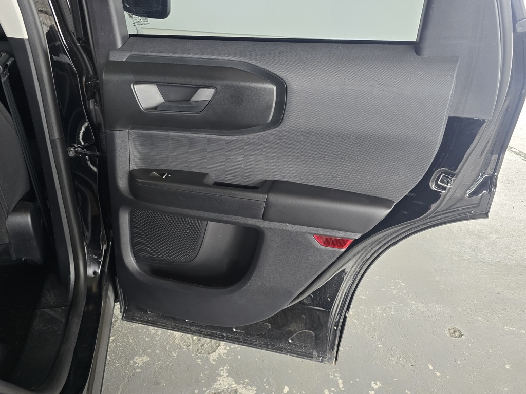 Thumbnail: 2023 Ford Bronco Sport - 18