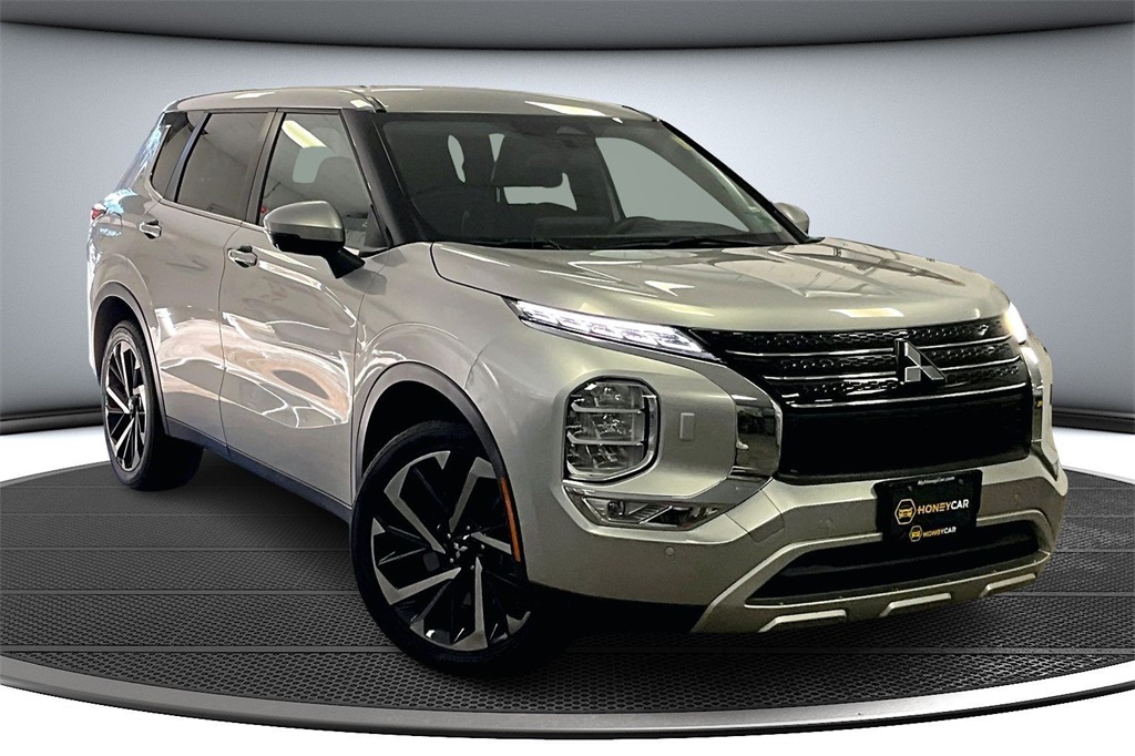 2023 Mitsubishi Outlander SE S-AWC