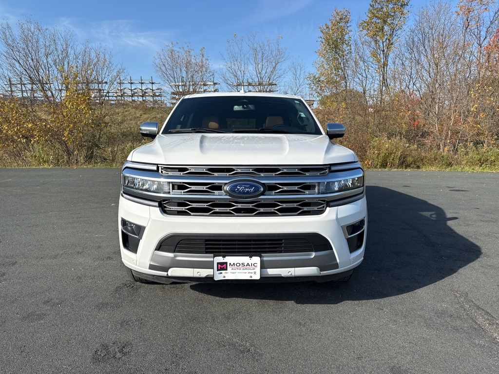 Used 2024 Ford Expedition MAX Platinum with VIN 1FMJK1M87REA65363 for sale in Zumbrota, Minnesota