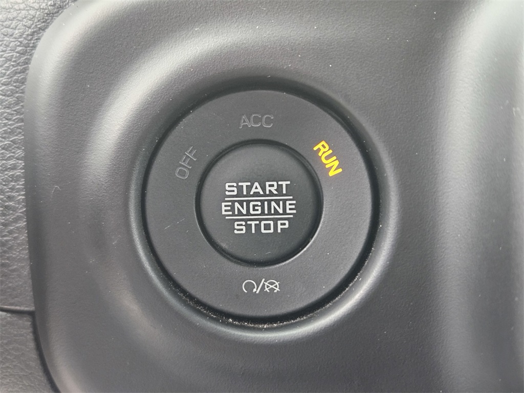 Used Car 2021 Jeep Wrangler  For Sale Under $30,000 In San Marcos, Texas