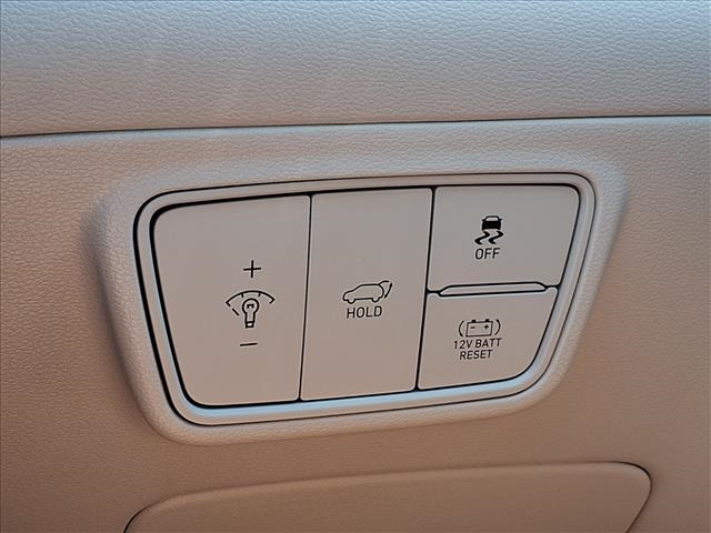 2023 Hyundai Tucson Hybrid SEL Convenience Silver at DeMontrond Gulf Freeway