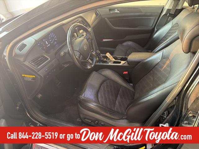 2016 Hyundai Sonata Sport Black at Autostrade