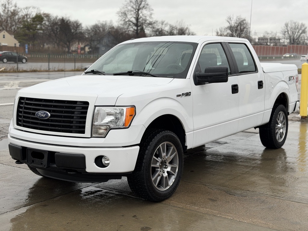 2014 Ford F-150 STX's photo
