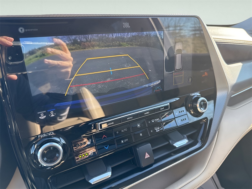 2021 Toyota Highlander Hybrid