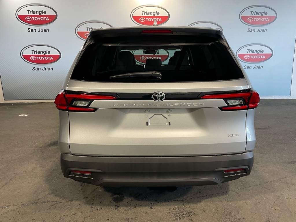 Thumbnail: 2026 Toyota Grand Highlander - 5