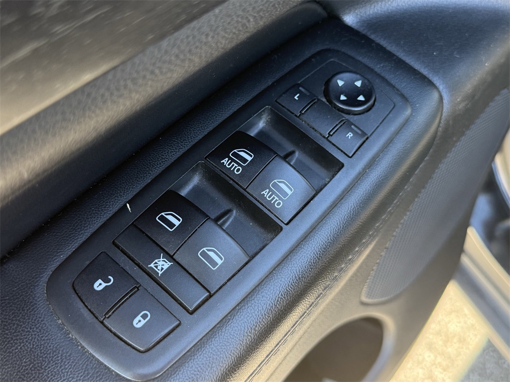 2018 Jeep Grand Cherokee Laredo Black at Baytown Hyundai