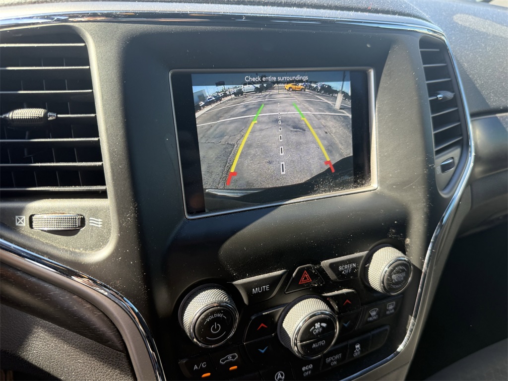 2018 Jeep Grand Cherokee Laredo Black at Baytown Hyundai