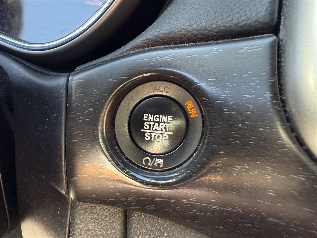 2018 Jeep Grand Cherokee Laredo Black at Baytown Hyundai