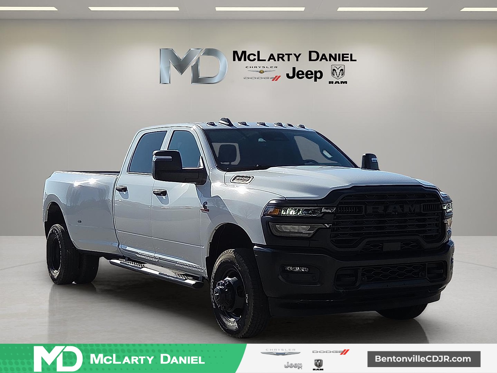 2026 RAM 3500 Tradesman Crew Cab LB DRW 4WD