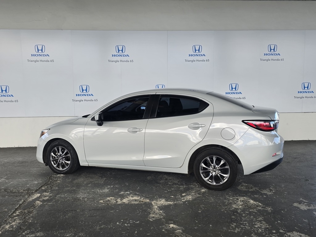 Used Car 2020 Toyota Yaris  Le For Sale Under $20,000 In San Juan, Puerto Rico
