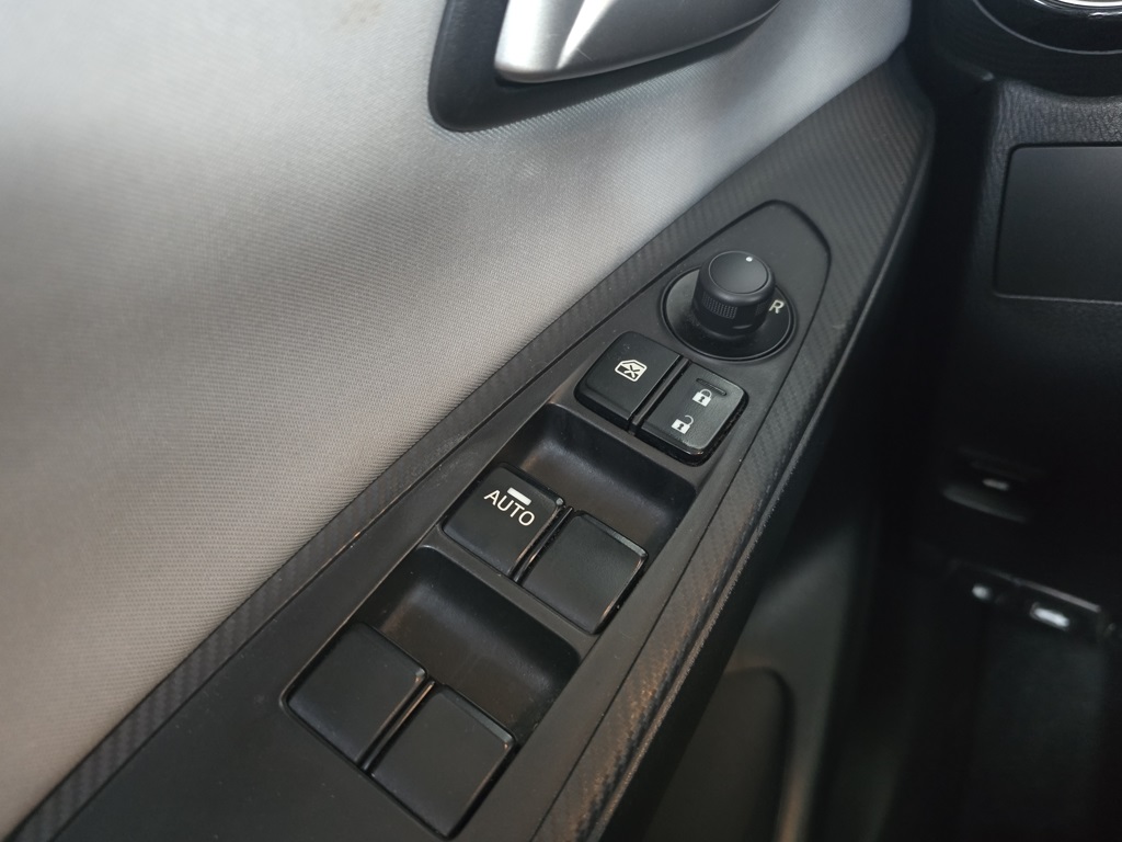 Used Car 2020 Toyota Yaris  Le For Sale Under $20,000 In San Juan, Puerto Rico