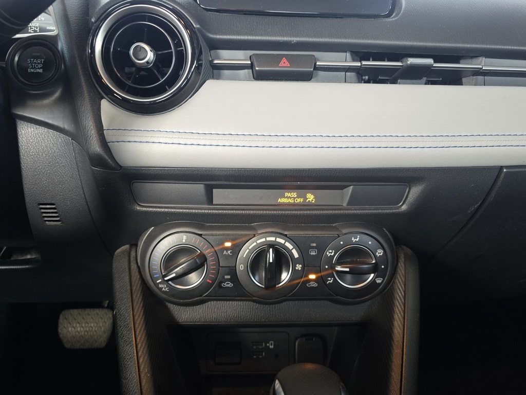 Used Car 2020 Toyota Yaris  Le For Sale Under $20,000 In San Juan, Puerto Rico