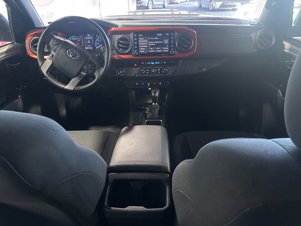 Thumbnail: 2020 Toyota Tacoma - 32