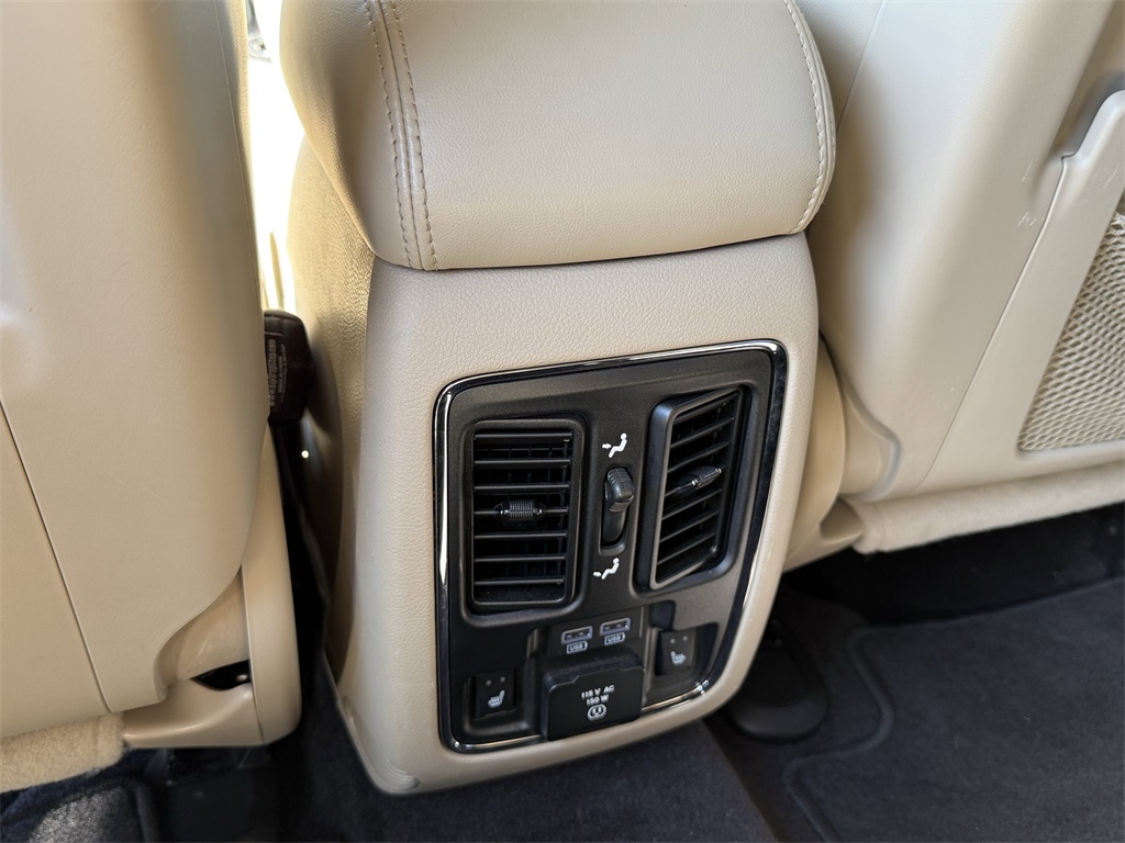 2016 Jeep Grand Cherokee Limited Red at Emmons Autoplex